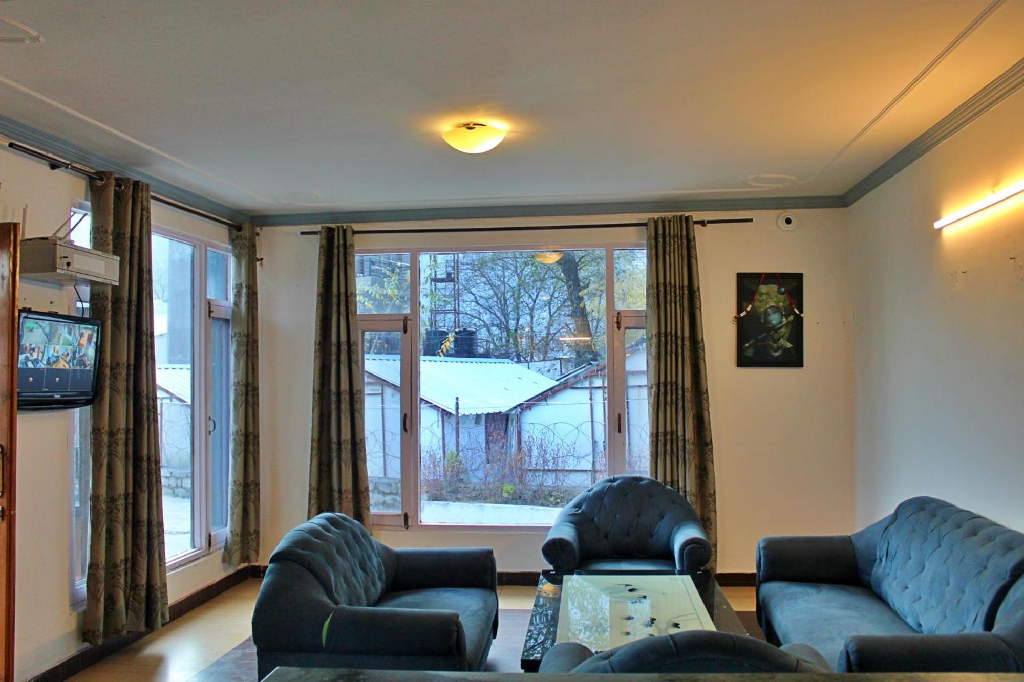Sylvan Woods Cottage Manāli Eksteriør billede